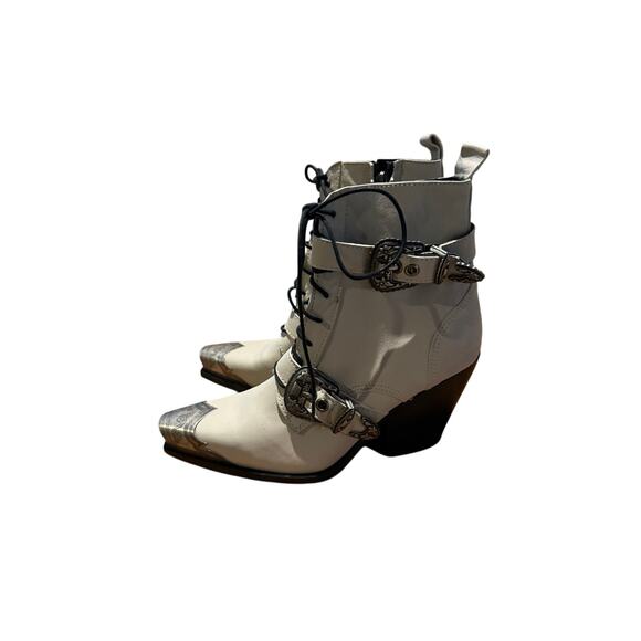 NWT Free People Briar Buckle Lace Up Boots Sz. 36 (US 6) - Picture 3 of 8